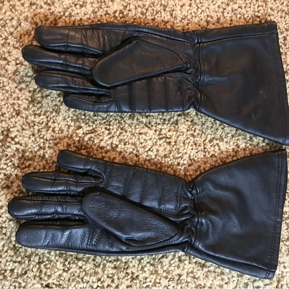 Black Leather Gloves